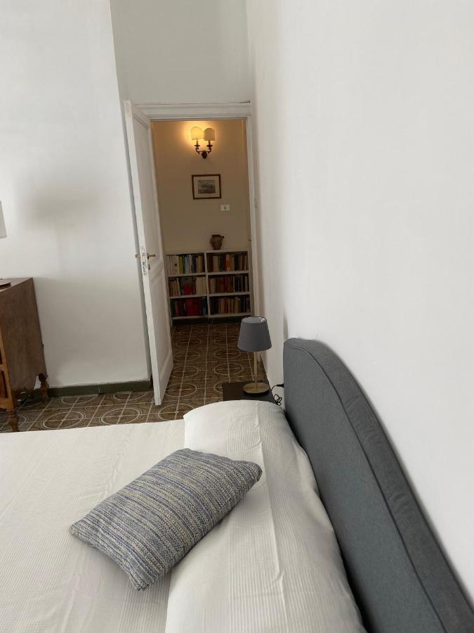 Rooms In San Domenico Maggiore 3 Naples Exterior photo